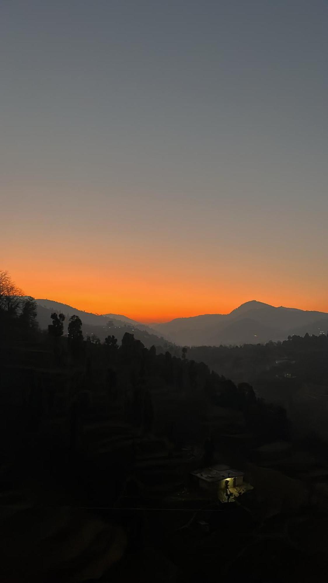 Nazaara -Thhpsociety - Mukteshwar - Witness The View From Your Bed 외부 사진